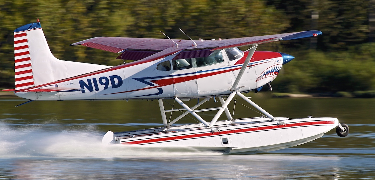 Shark Aviation Cessna 185 Seaplane on the step during training on Lake Cumberland Kentucky